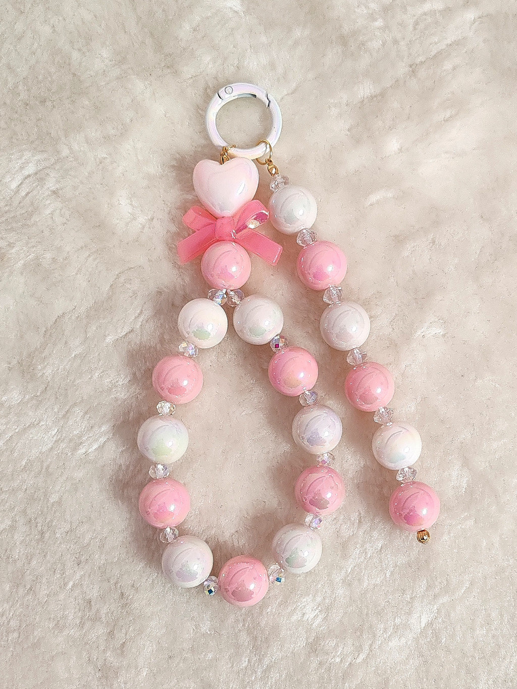 Pastell Dream Charm – Handgemachter Perlenanhänger