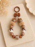 Choco Teddy Charm – Handgefertigter Kawaii Taschen- & Schlüsselanhänger