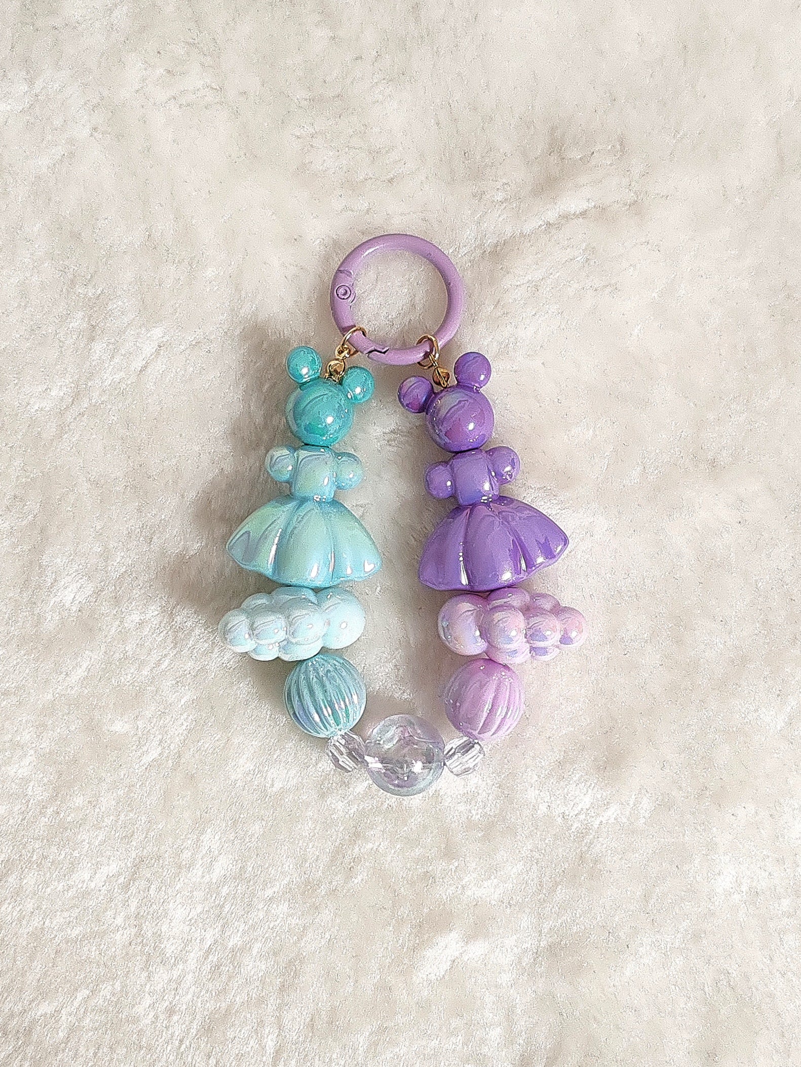 Pastel Bear Charm Anhänger – Twin Teddy Edition