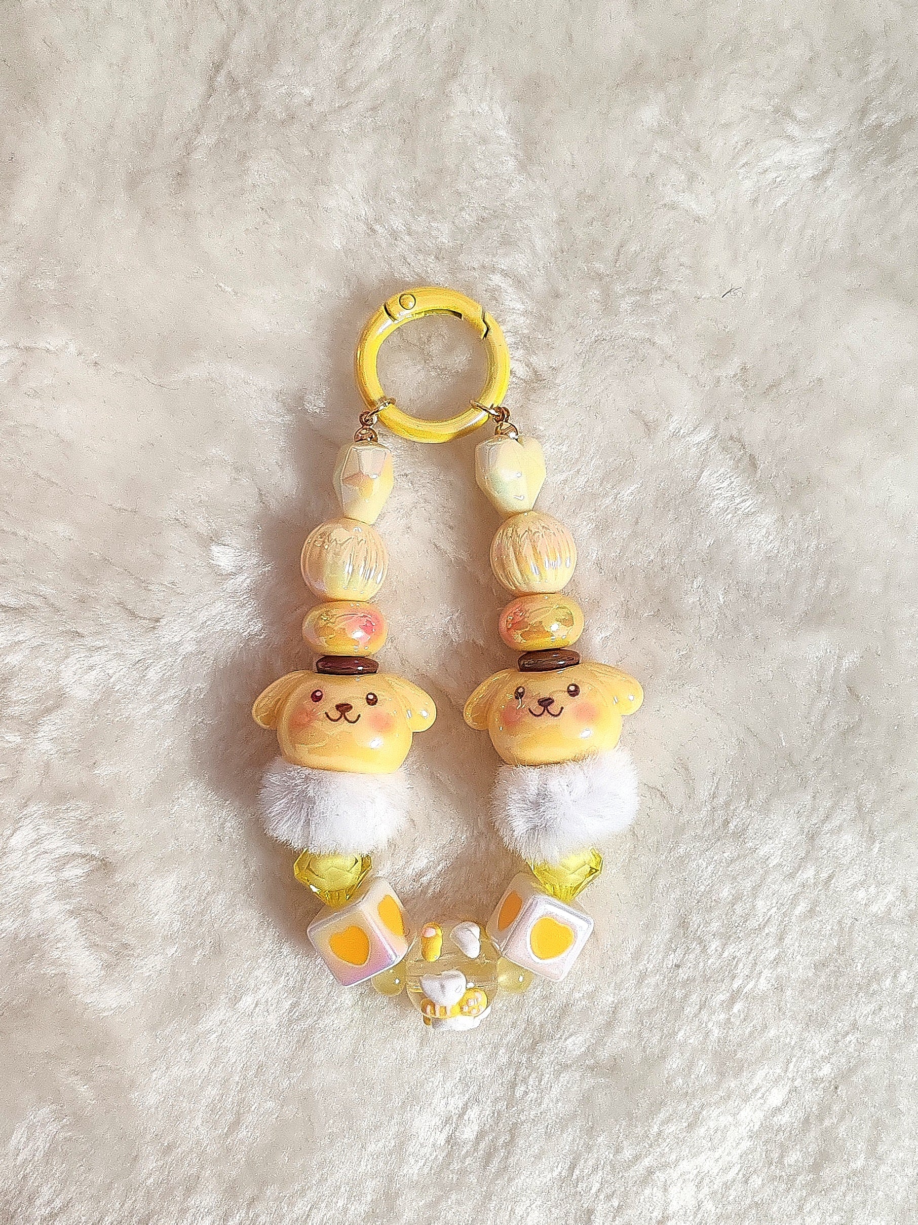 Sunny Puppy Charm – Handgefertigter Kawaii Schlüsselanhänger